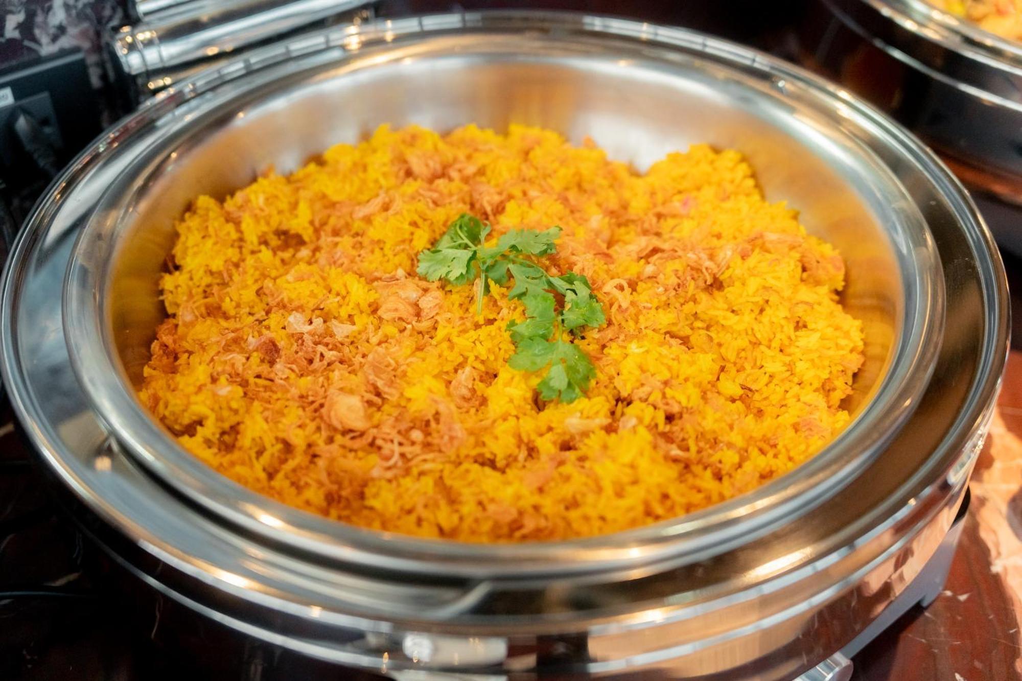 Ascott Embassy Sathorn Bangkok 호텔 외부 사진 Biryani