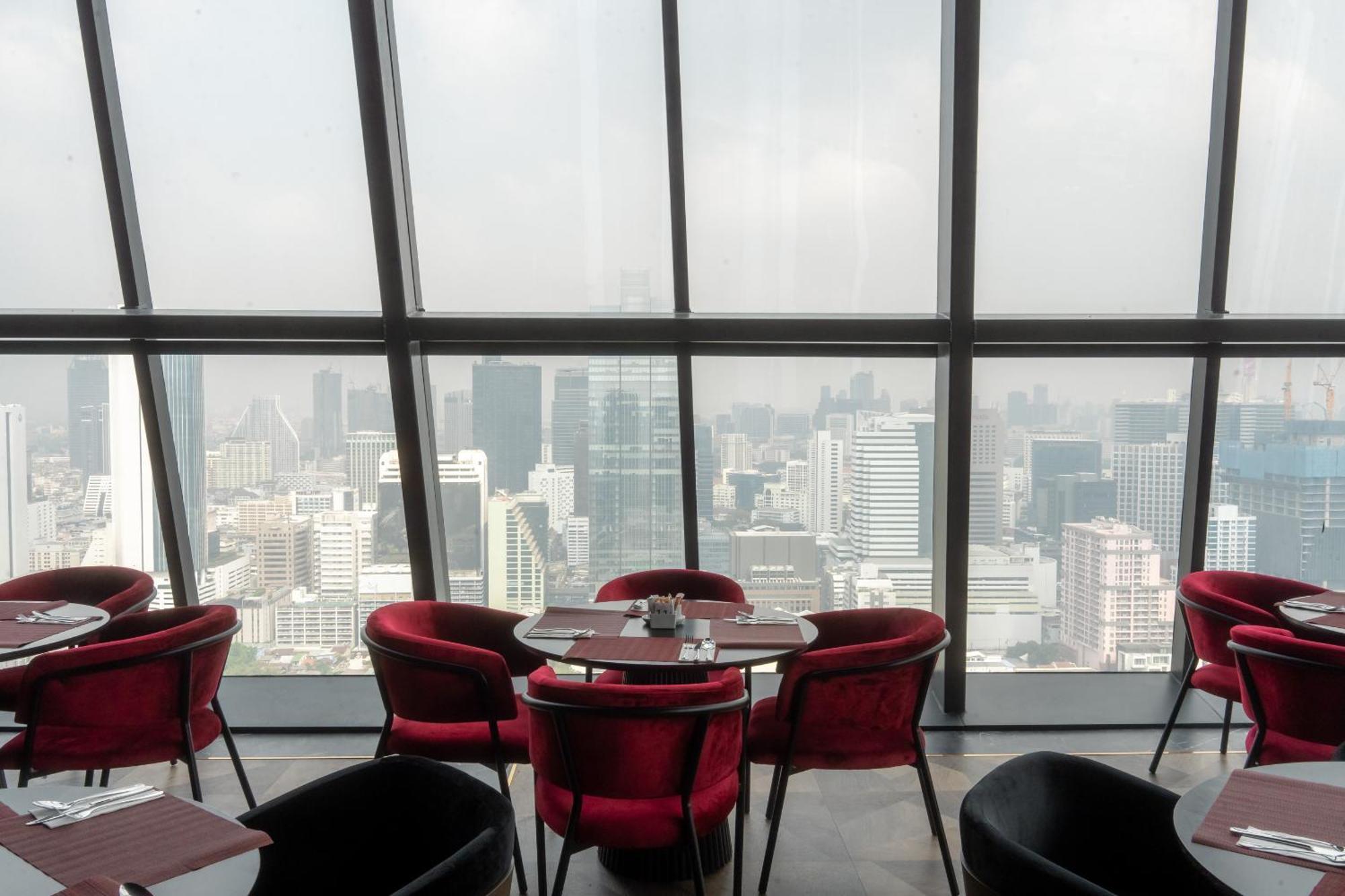 Ascott Embassy Sathorn Bangkok 호텔 외부 사진 View from the restaurant